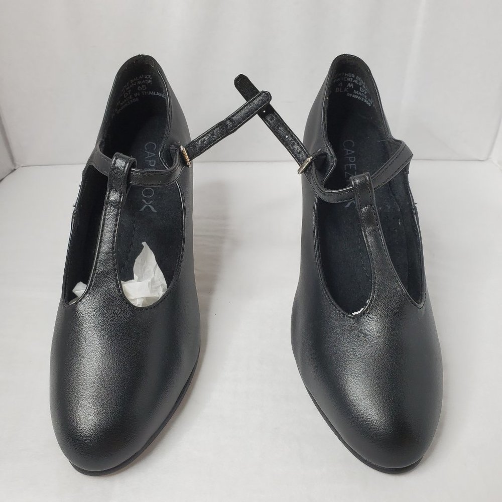 Capezio Women's Jr. Footlight T-Strap Dance Shoe |